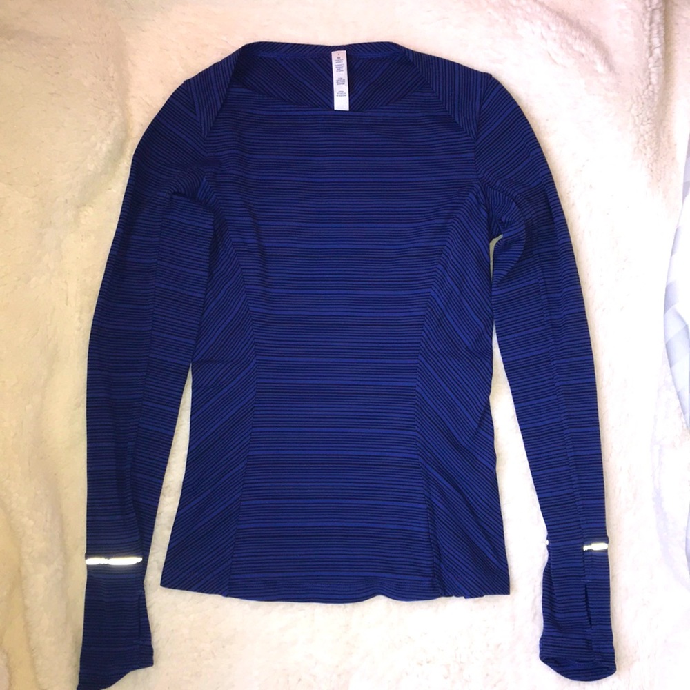 Lululemon top